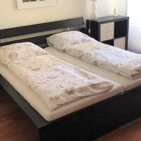 Apartment Komfortable 2-Zimmer Ferienwohnung in Rorschacherberg mit schöner Aussicht, inklusiv Tiefgaragenplatz Rorschacherberg